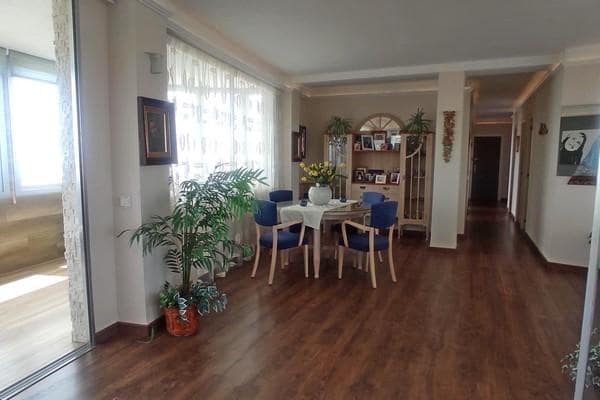 3 chambre Appartement à vendre à Alicante ville avec piscine garage - 450 000 € (Ref: 8350060)