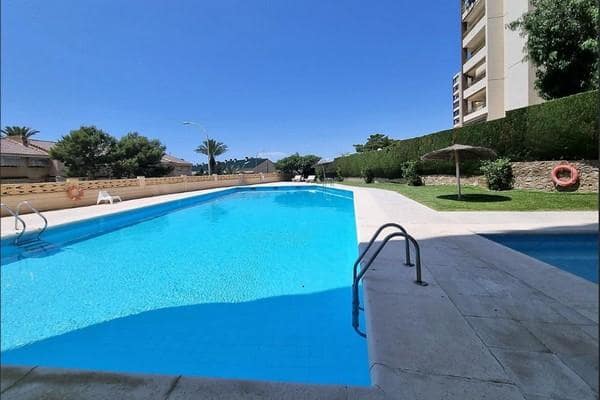 3 soverom Leilighet til salgs i Cabo de las Huertas, Alicante by med svømmebasseng garasje - € 450 000 (Ref: 8350060)