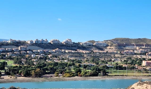 Chalet de 3 habitaciones en Muchamiel / Mutxamel en venta con piscina - 430.000 € (Ref: 8406411)