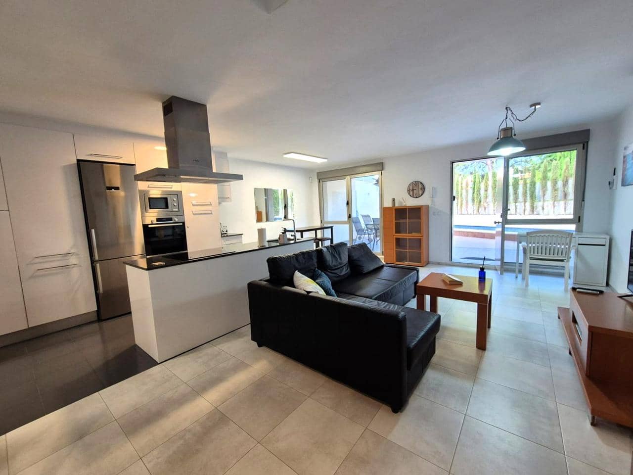 4 Zimmer Villa zu verkaufen in El Campello mit Pool Garage - 520.000 € (Ref: 8562583)