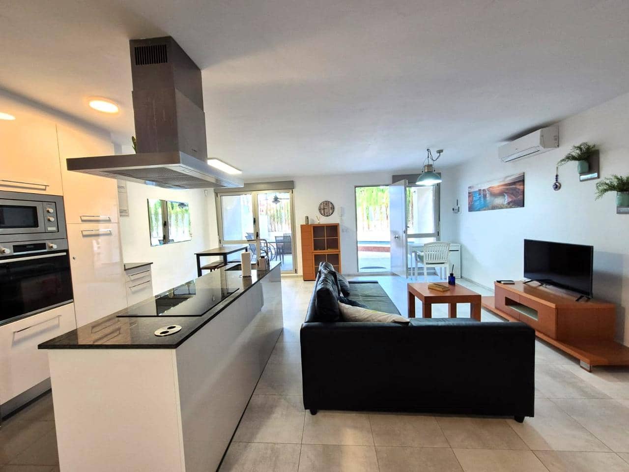 4 Zimmer Villa zu verkaufen in El Campello mit Pool Garage - 520.000 € (Ref: 8562583)