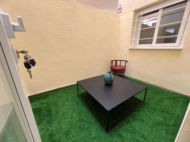 2 bedroom Flat for rent in El Campello with pool garage - € 900 (Ref: 8569323)