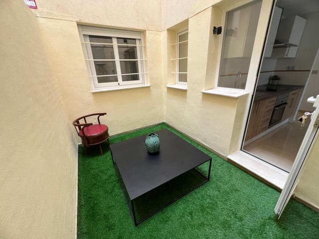 2 bedroom Flat for rent in El Campello with pool garage - € 900 (Ref: 8569323)