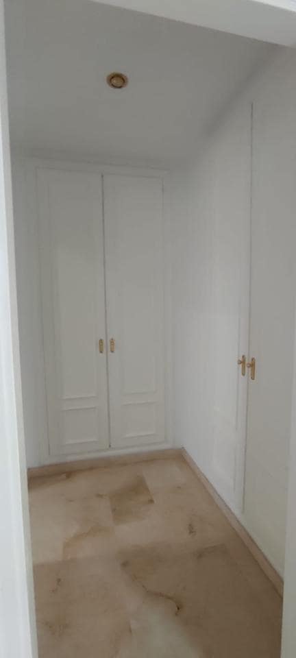 5 soverom Villa til salgs i Alicante by med svømmebasseng garasje - € 950 000 (Ref: 8576019)