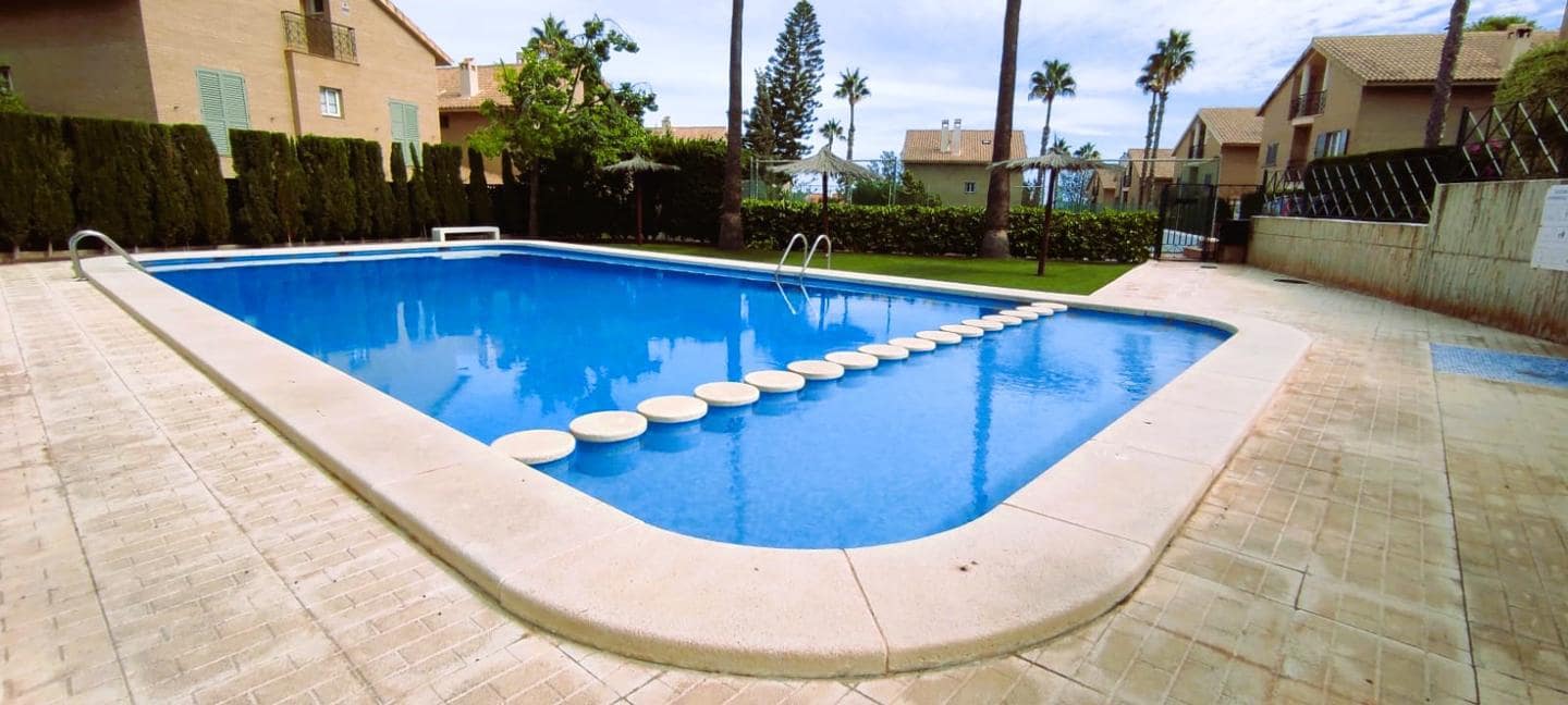 5 soverom Villa til salgs i Alicante by med svømmebasseng garasje - € 950 000 (Ref: 8576019)