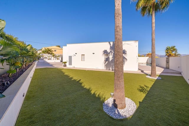 4 sypialnia Willa na sprzedaż w Albir, Alfaz del Pi / L'Alfàs del Pi z basenem garażem - 975 000 € (Ref: 8586794)