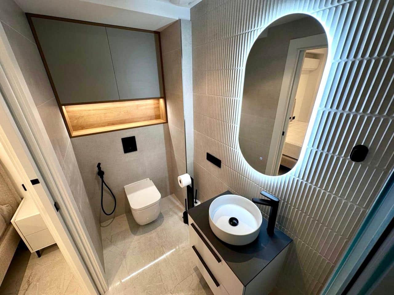 2 bedroom Flat for sale in Alicante / Alacant city - € 380,000 (Ref: 8653097)