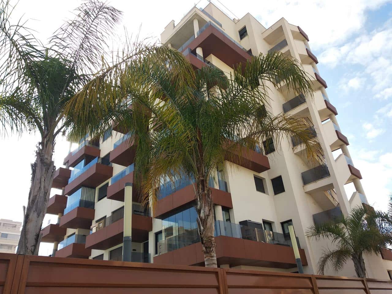 3 makuuhuone Asunto myytävänä paikassa Guardamar del Segura mukana 
autotalli - 255 000 € (Ref: 8671145)