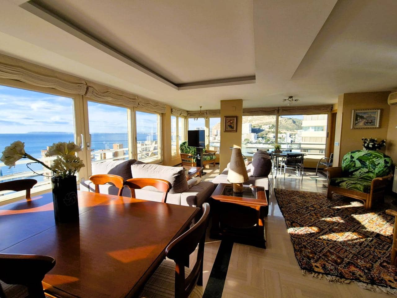 3 soverom Leilighet til salgs i Alicante by med svømmebasseng garasje - € 750 000 (Ref: 8683070)