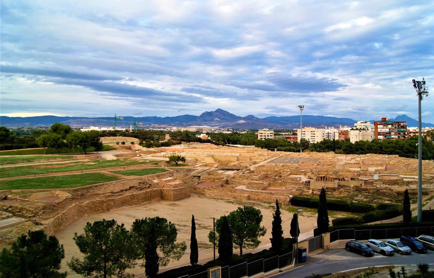 3 soverom Leilighet til salgs i Alicante by med svømmebasseng garasje - € 750 000 (Ref: 8683070)