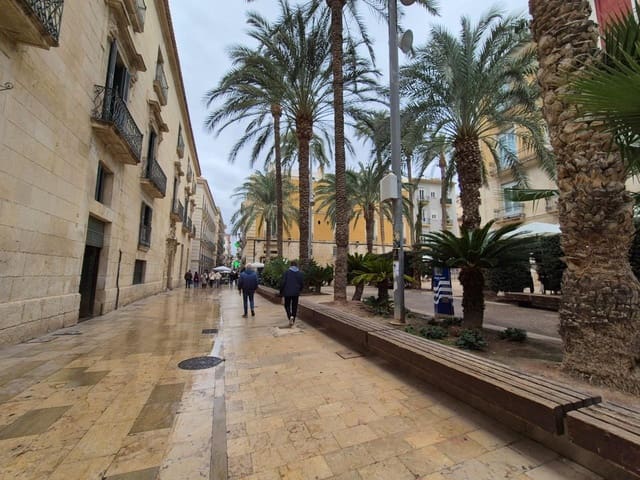 3 quarto Apartamento para venda em Casco Antiguo - Sant Cruz - Ayuntamiento, Alicante cidade - 250 000 € (Ref: 8688824)