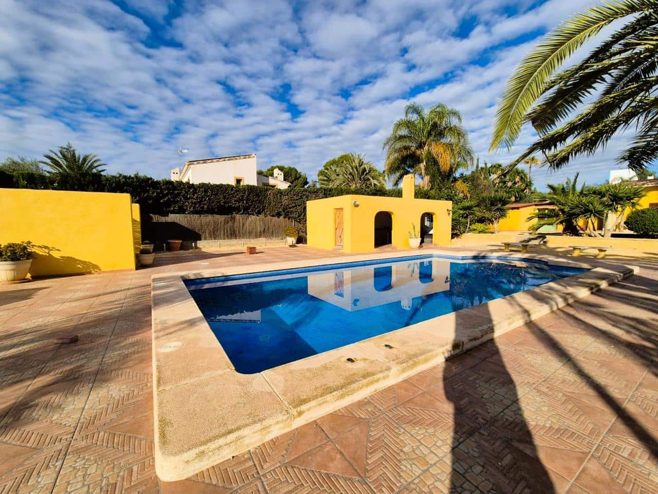 5 Zimmer Villa zu verkaufen in Muchamiel / Mutxamel mit Pool - 795.000 € (Ref: 8692336)