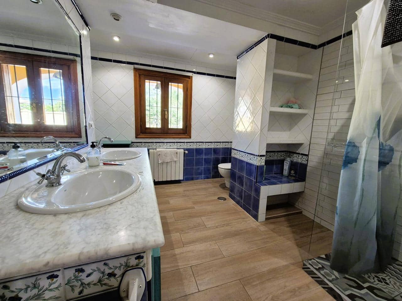 5 Zimmer Villa zu verkaufen in Muchamiel / Mutxamel mit Pool - 795.000 € (Ref: 8692336)