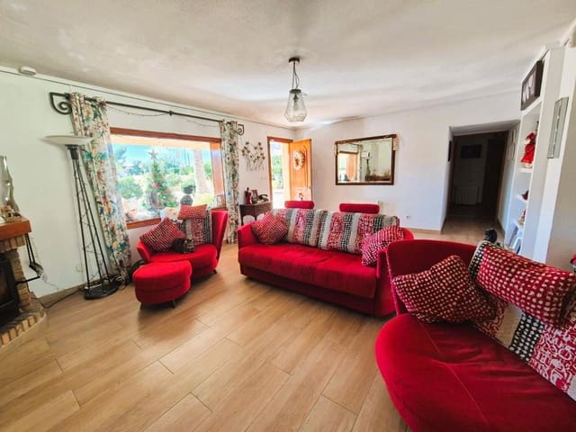 5 Zimmer Villa zu verkaufen in Muchamiel / Mutxamel mit Pool - 795.000 € (Ref: 8692336)