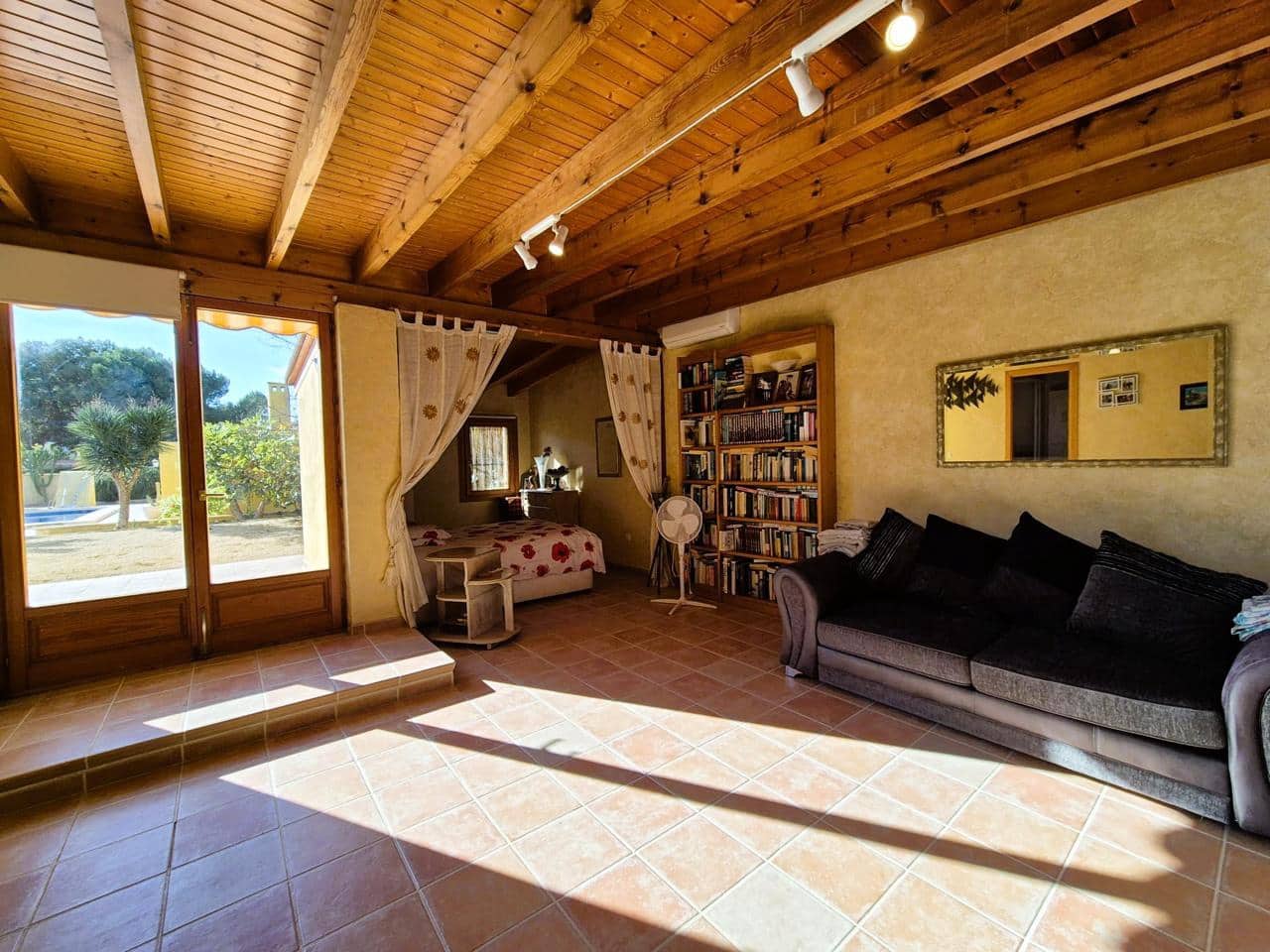 5 Zimmer Villa zu verkaufen in Muchamiel / Mutxamel mit Pool - 795.000 € (Ref: 8692336)