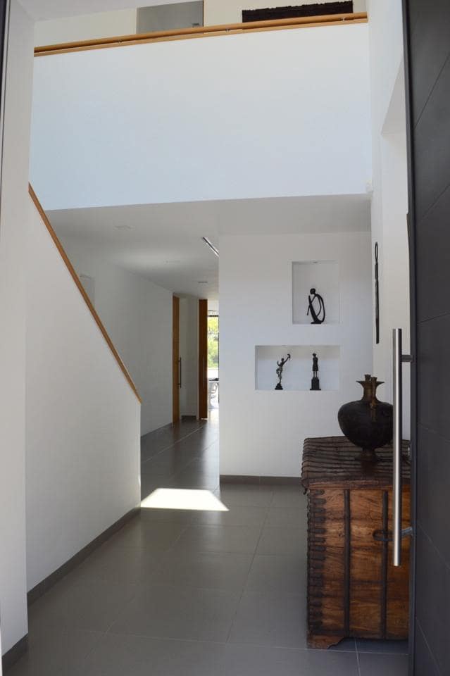 4 soverom Villa til salgs i Alicante by med svømmebasseng garasje - € 2 079 000 (Ref: 8693124)