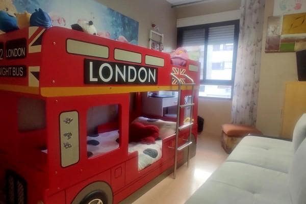 3 soveværelse Lejlighed til salg i Alicante by med swimmingpool garage - € 340.000 (Ref: 8734672)