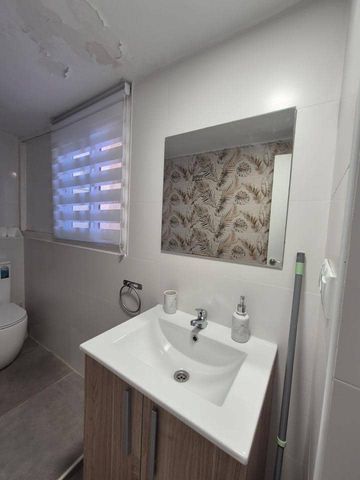 2 quarto Apartamento para venda em San Antón, Alicante cidade - 158 000 € (Ref: 8742617)