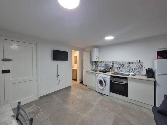 2 quarto Apartamento para venda em San Antón, Alicante cidade - 158 000 € (Ref: 8742617)