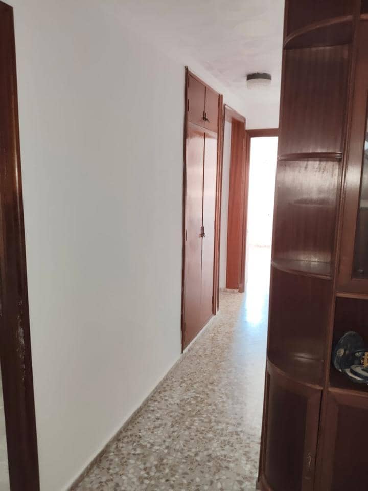 4 soveværelse Lejlighed til salg i Alicante by - € 325.000 (Ref: 8809101)