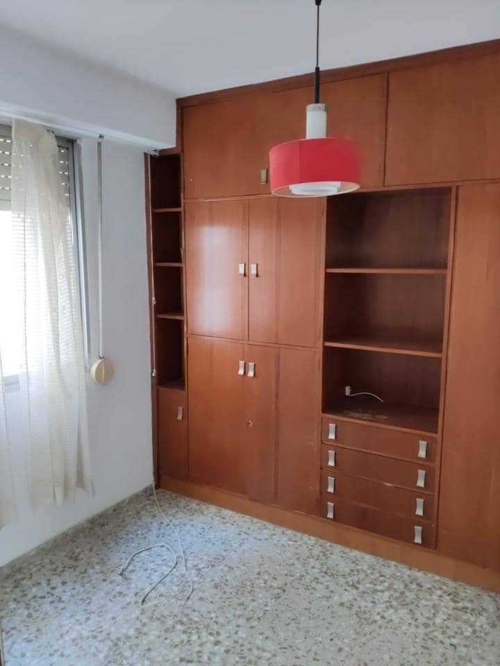 4 soveværelse Lejlighed til salg i Alicante by - € 325.000 (Ref: 8809101)