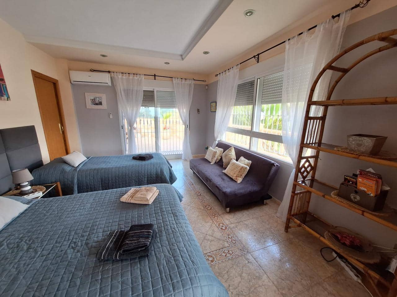 4 sovrum Villa till salu i El Campello med pool garage - 798 000 € (Ref: 8835143)