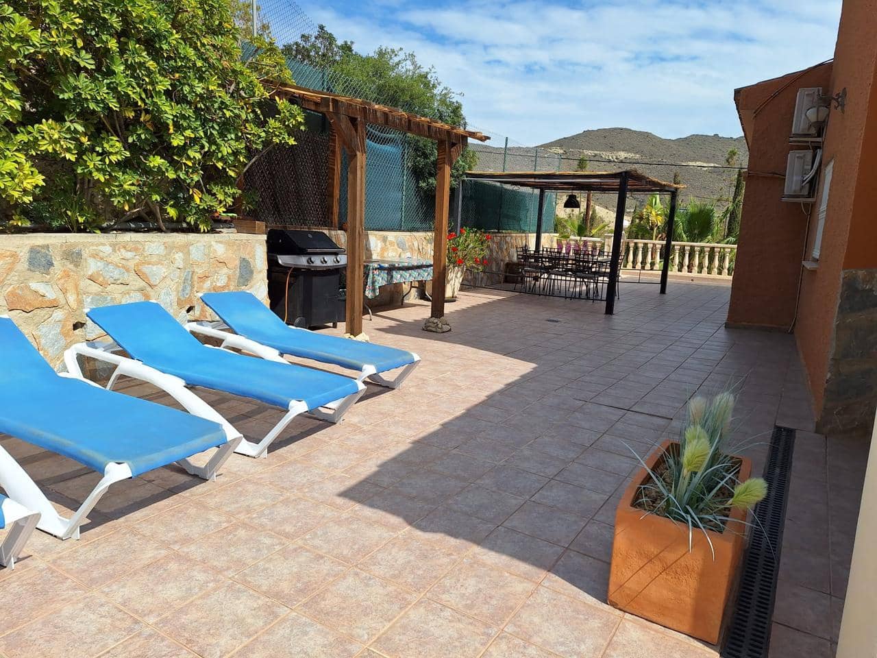 4 sovrum Villa till salu i El Campello med pool garage - 798 000 € (Ref: 8835143)