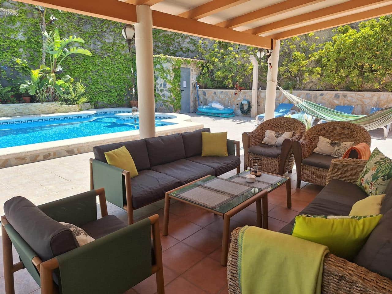 4 sovrum Villa till salu i El Campello med pool garage - 798 000 € (Ref: 8835143)