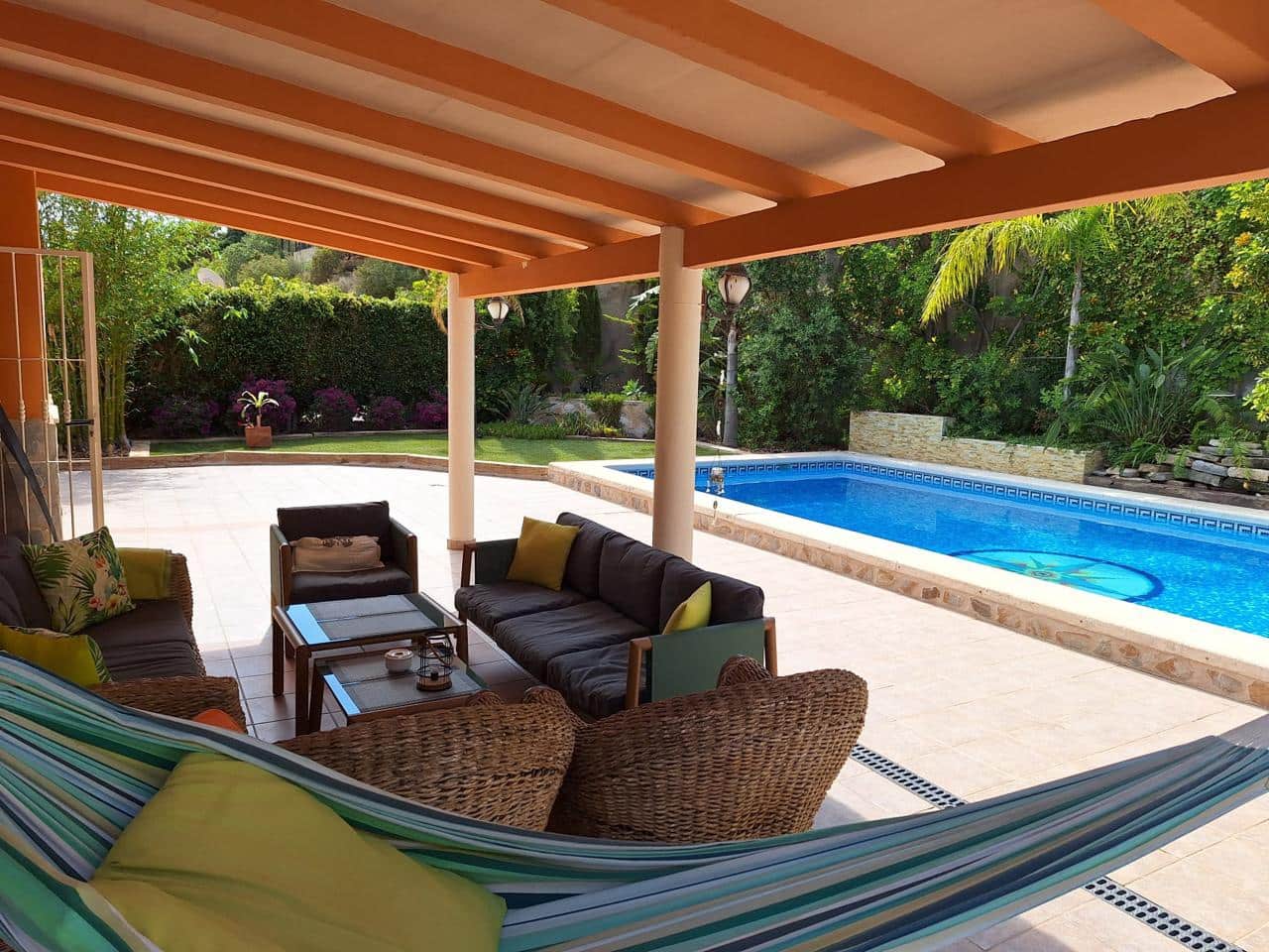 4 sovrum Villa till salu i El Campello med pool garage - 798 000 € (Ref: 8835143)