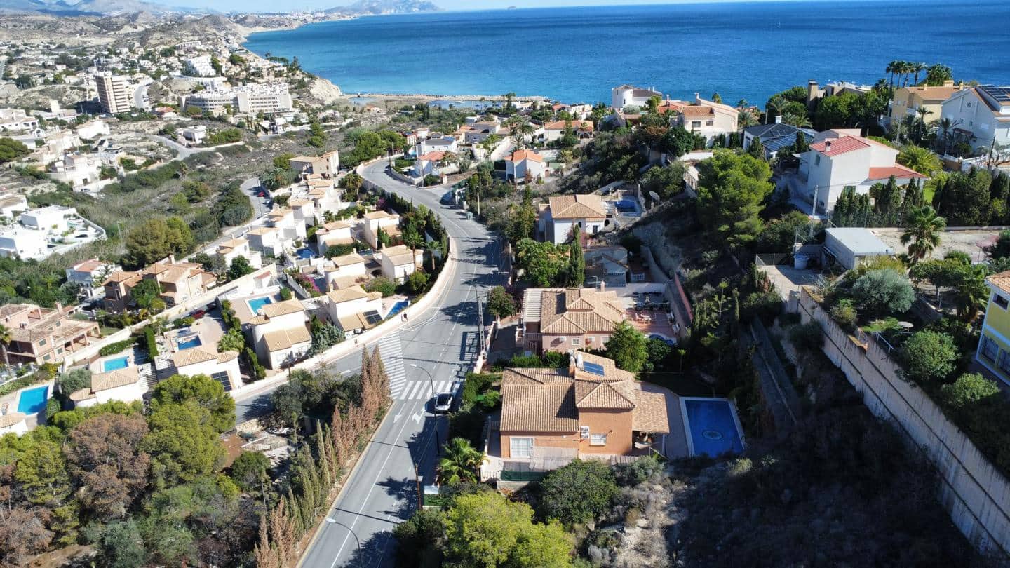 4 sovrum Villa till salu i El Campello med pool garage - 798 000 € (Ref: 8835143)
