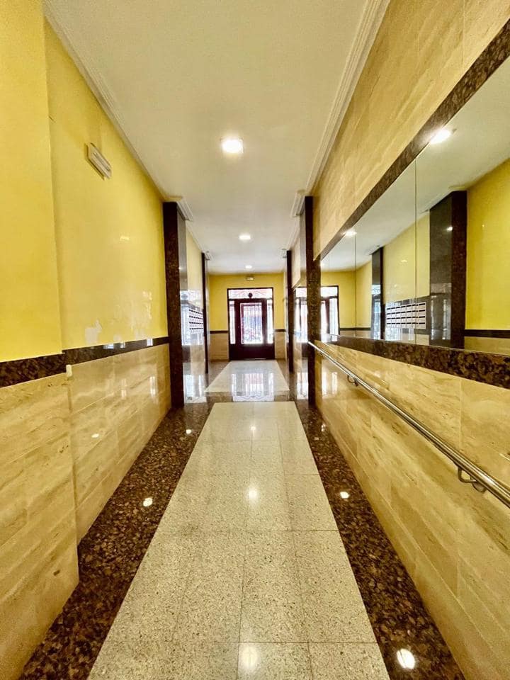 3 quarto Apartamento para venda em Alicante cidade - 380 000 € (Ref: 8878626)