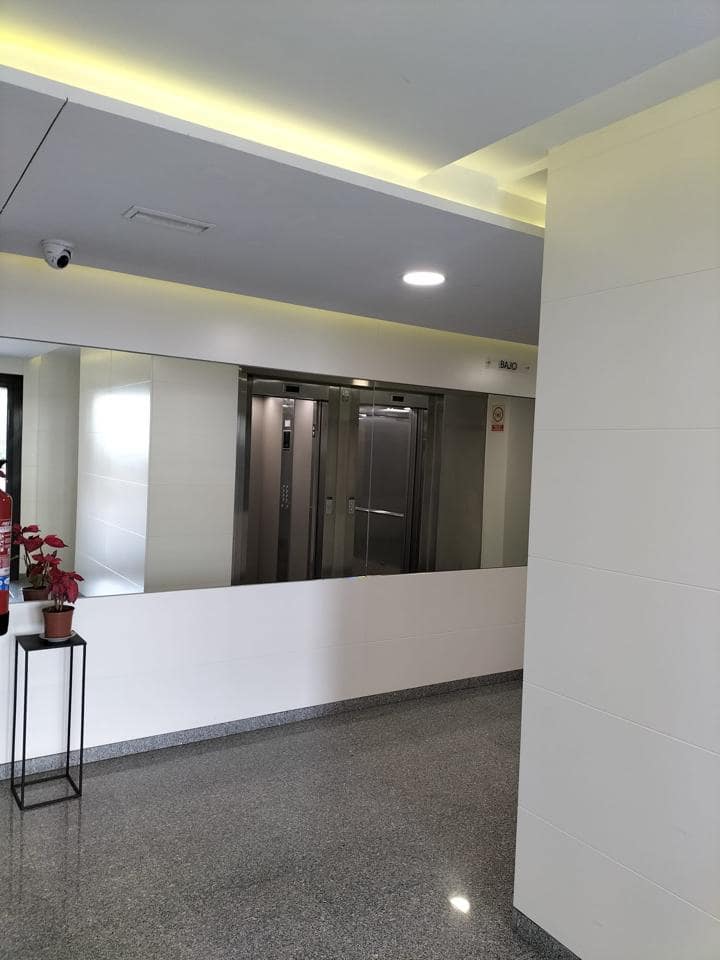 3 soveværelse Lejlighed til salg i El Campello med swimmingpool garage - € 550.000 (Ref: 8888861)