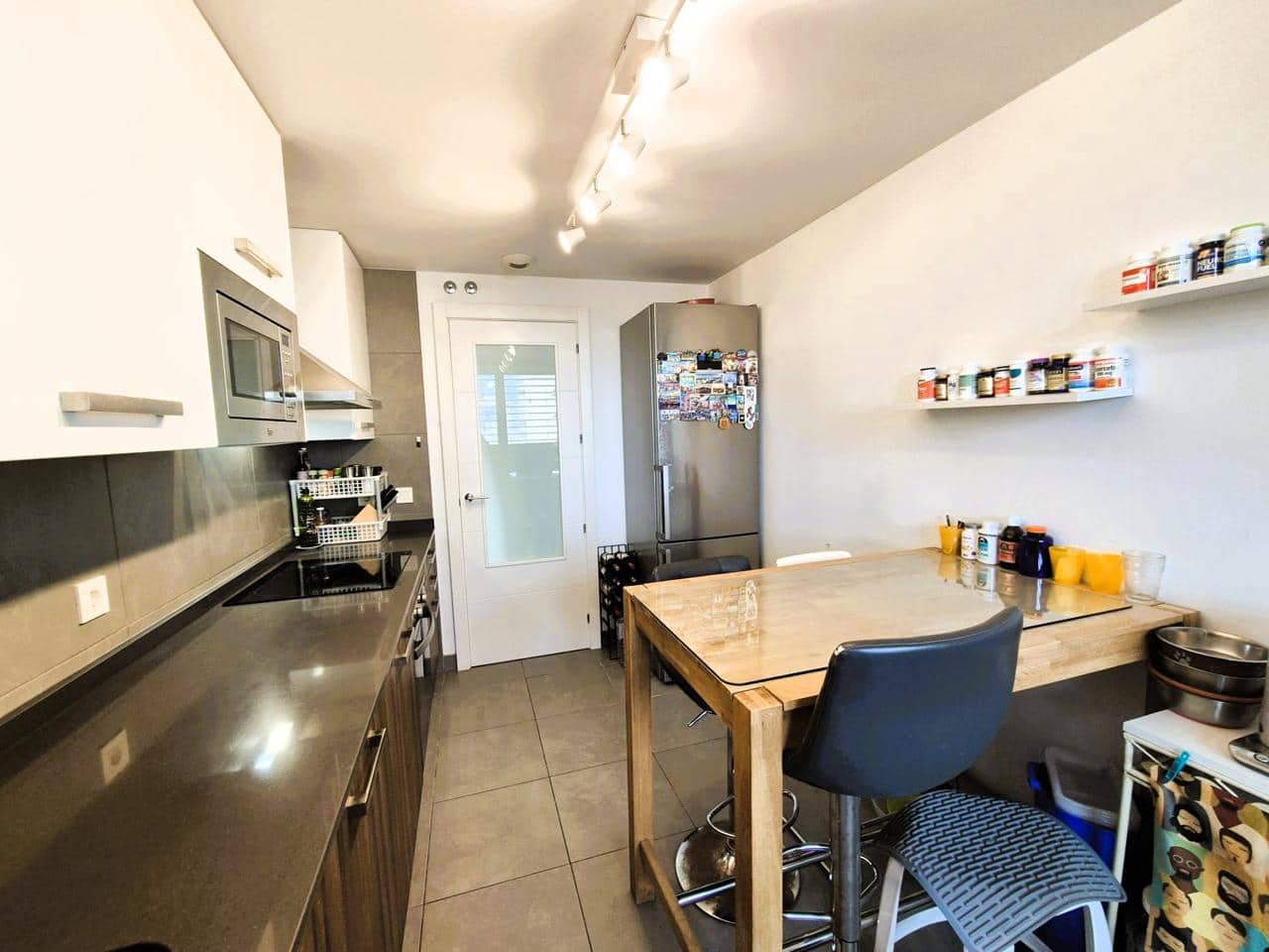 3 soveværelse Lejlighed til salg i El Campello med swimmingpool garage - € 550.000 (Ref: 8888861)