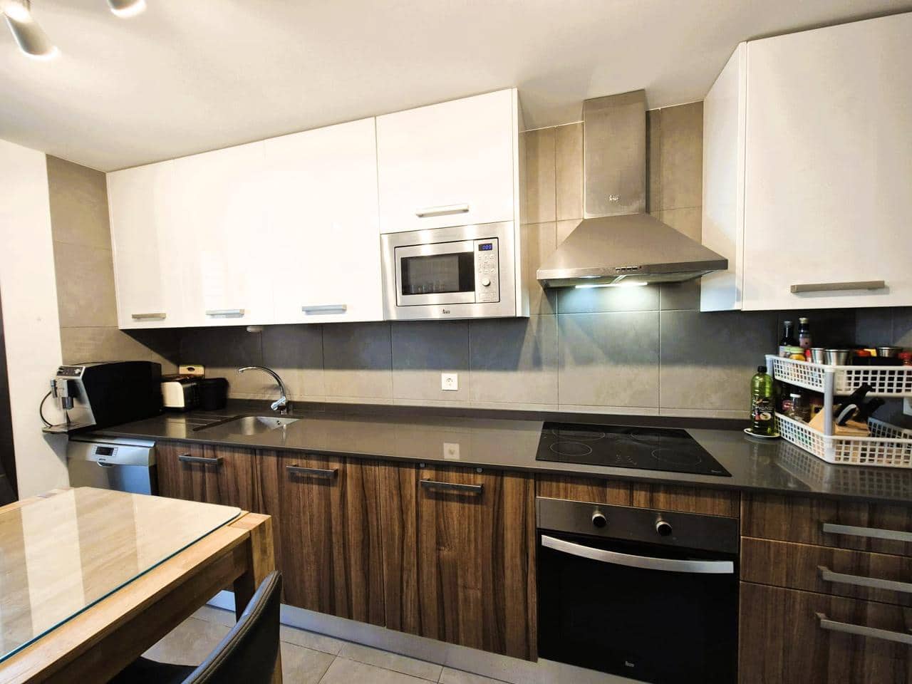 3 soveværelse Lejlighed til salg i El Campello med swimmingpool garage - € 550.000 (Ref: 8888861)