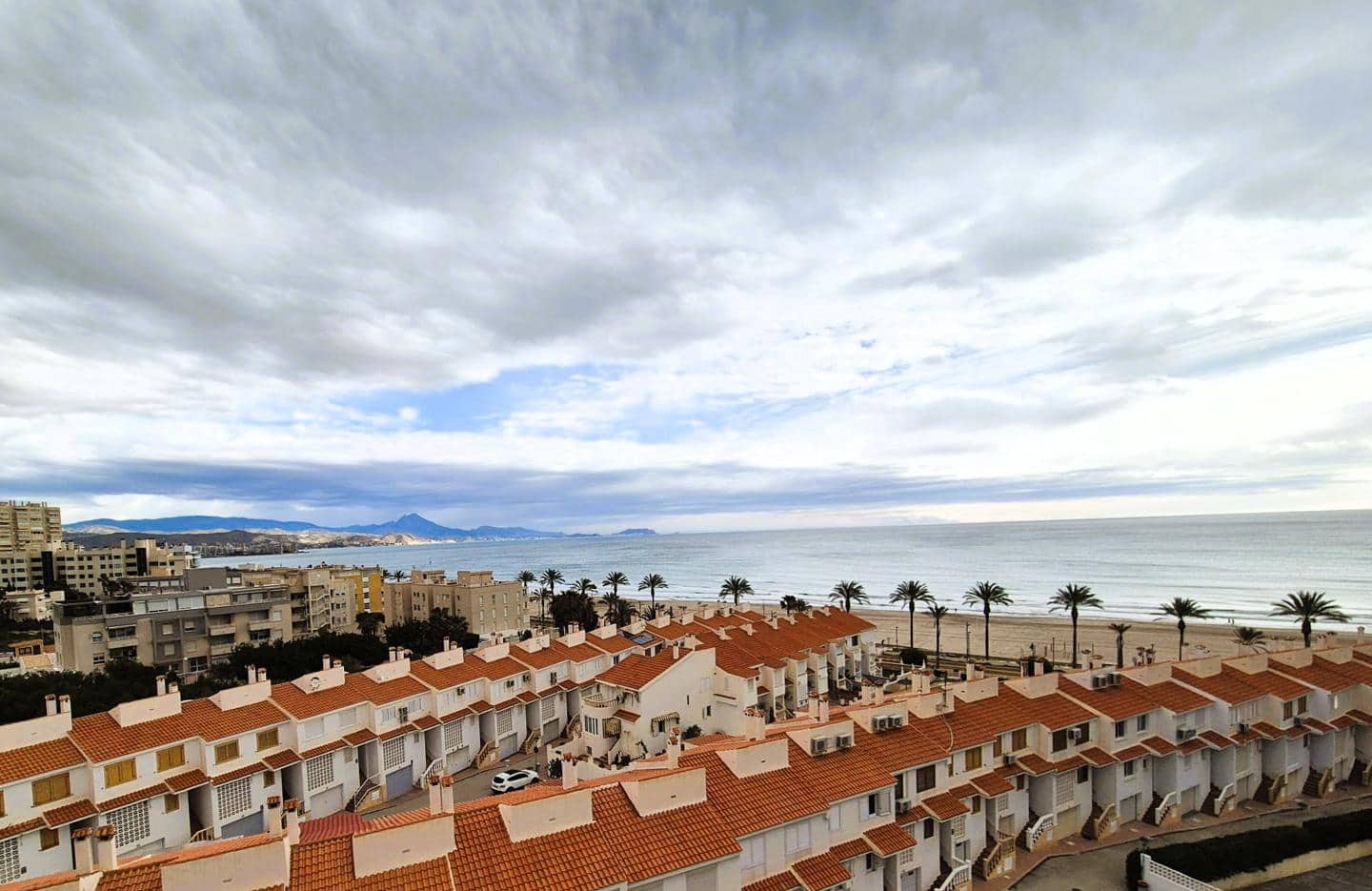 3 soveværelse Lejlighed til salg i El Campello med swimmingpool garage - € 550.000 (Ref: 8888861)