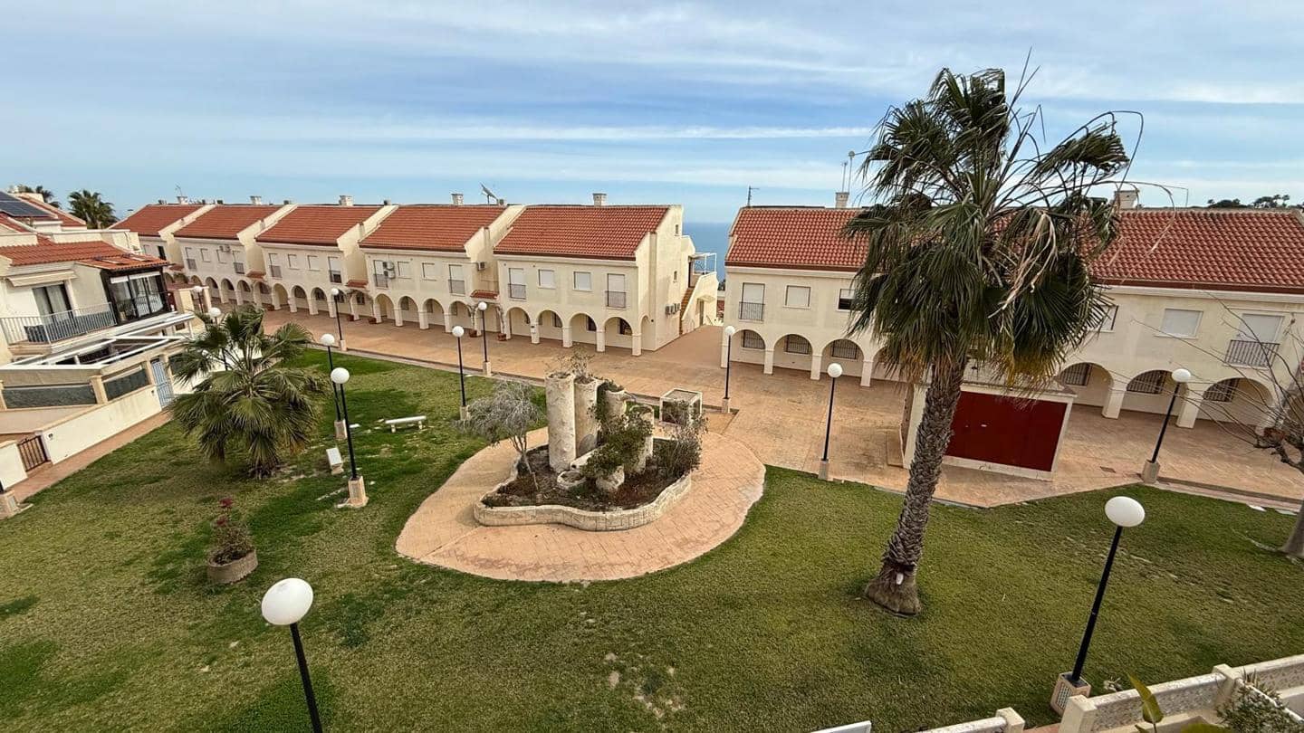 3 slaapkamer Villa te koop in Gran Alacant met zwembad garage - € 275.000 (Ref: 8927079)