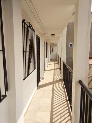 Appartement de 1 chambre à louer à Gaspar Perelló, Torrevieja avec garage - 600 € (Ref: 8967749)