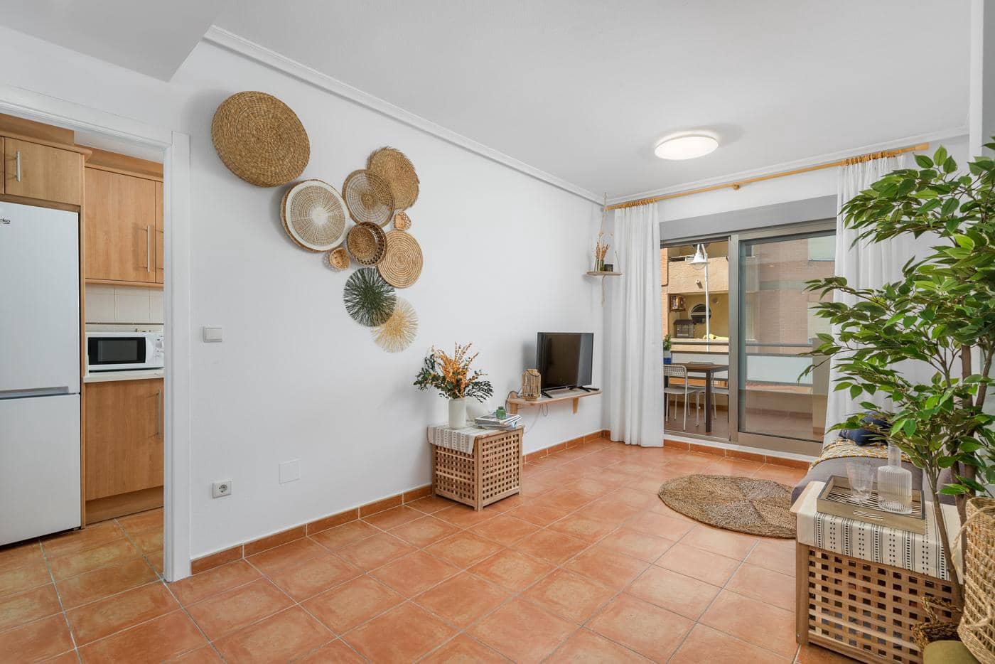 Piso de 3 habitaciones en Guardamar del Segura en venta con garaje - 299.999 € (Ref: 9031272)