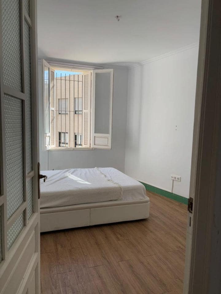 3 soveværelse Lejlighed til salg i Alicante by - € 550.000 (Ref: 9036034)