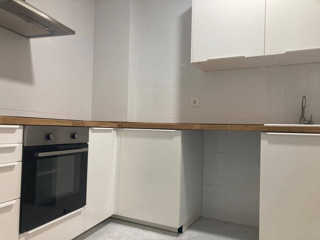 3 soveværelse Lejlighed til salg i Alicante by - € 550.000 (Ref: 9036034)