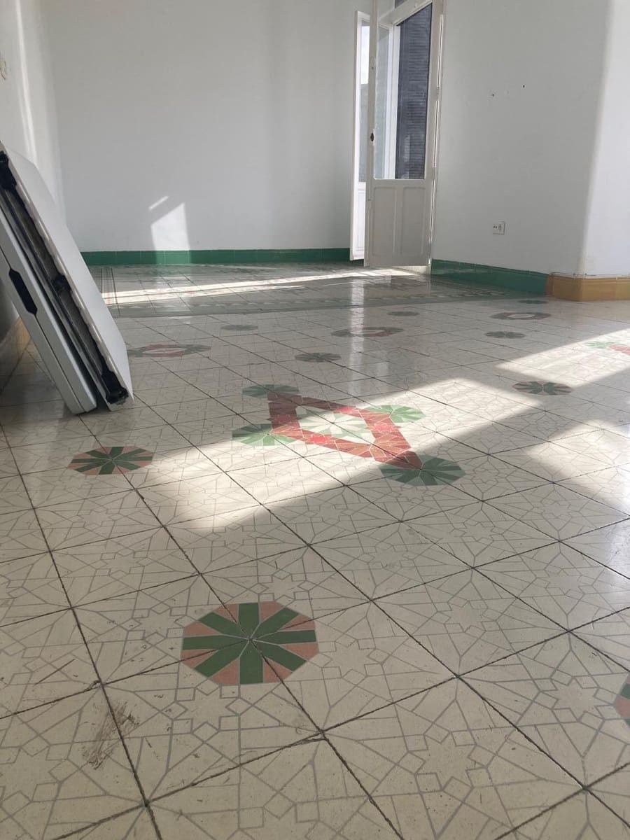 3 soveværelse Lejlighed til salg i Alicante by - € 550.000 (Ref: 9036034)