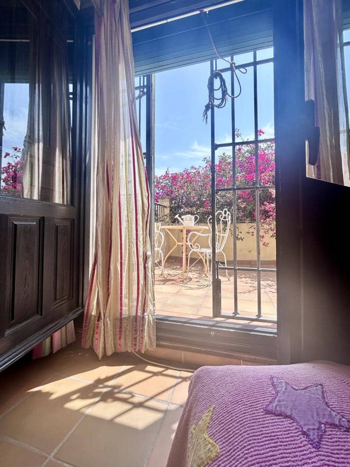 6 sypialnia Willa na sprzedaż w Miasto Alicante / Alacant z basenem - 1 350 000 € (Ref: 9050393)