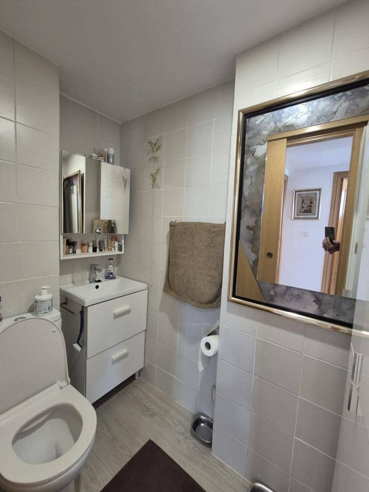 3 soveværelse Lejlighed til salg i Alicante by med swimmingpool garage - € 430.000 (Ref: 9069201)