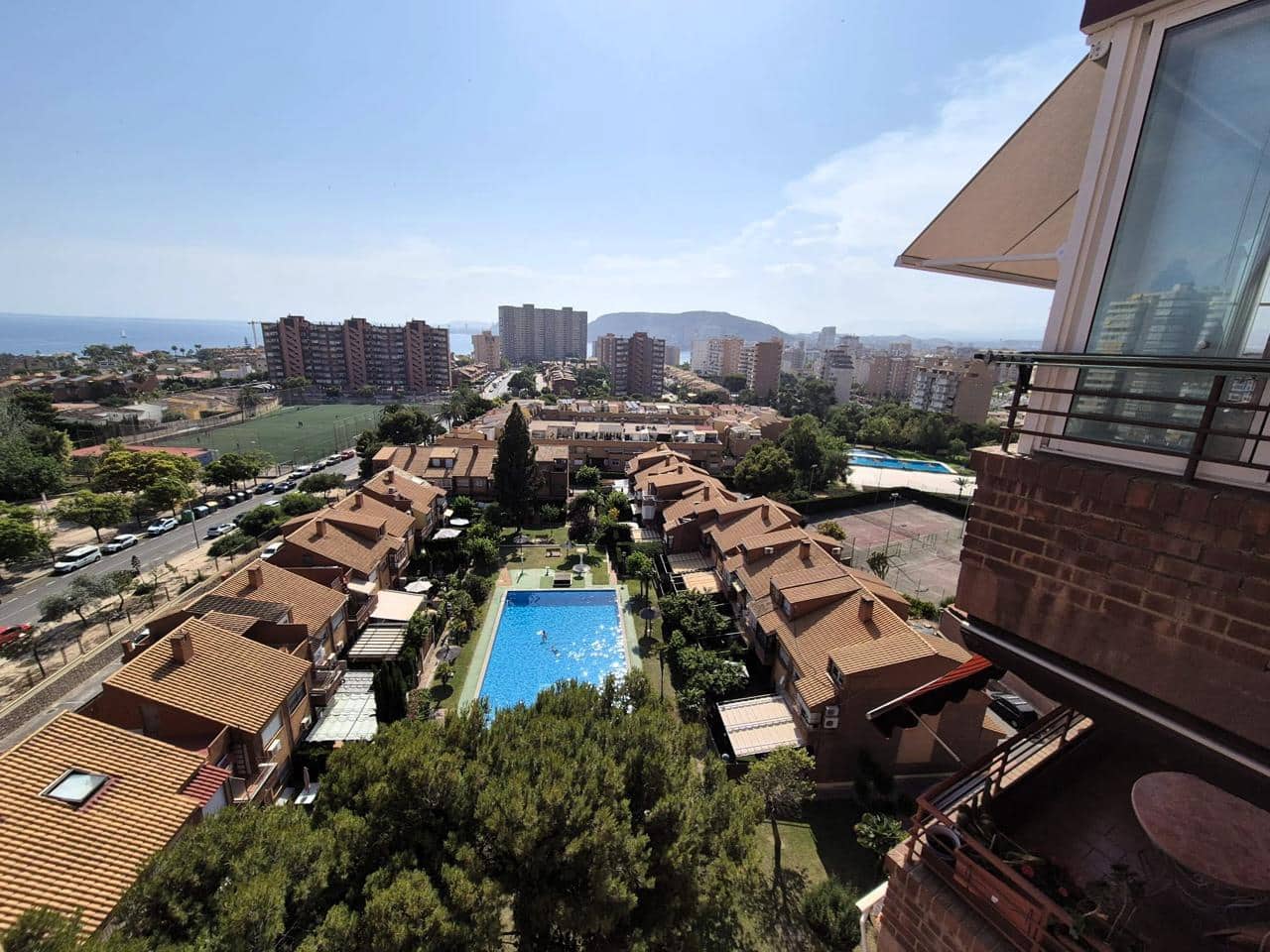 3 soveværelse Lejlighed til salg i Alicante by med swimmingpool garage - € 430.000 (Ref: 9069201)