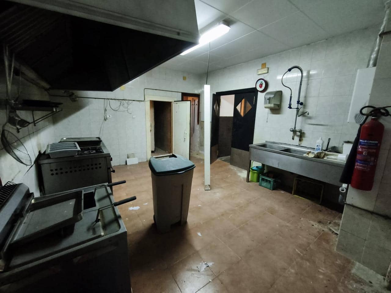 1 soveværelse Virksomhed til salg i Alicante by - € 220.000 (Ref: 9100014)