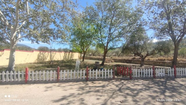 4 bedroom Villa for sale in Ibi with pool garage - € 395,000 (Ref: 9105914)