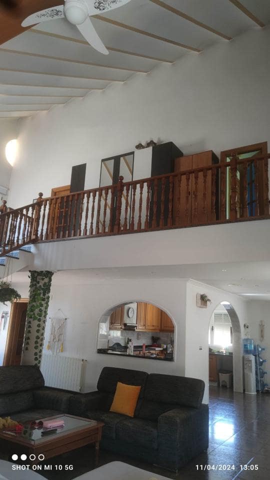 4 bedroom Villa for sale in Ibi with pool garage - € 395,000 (Ref: 9105914)