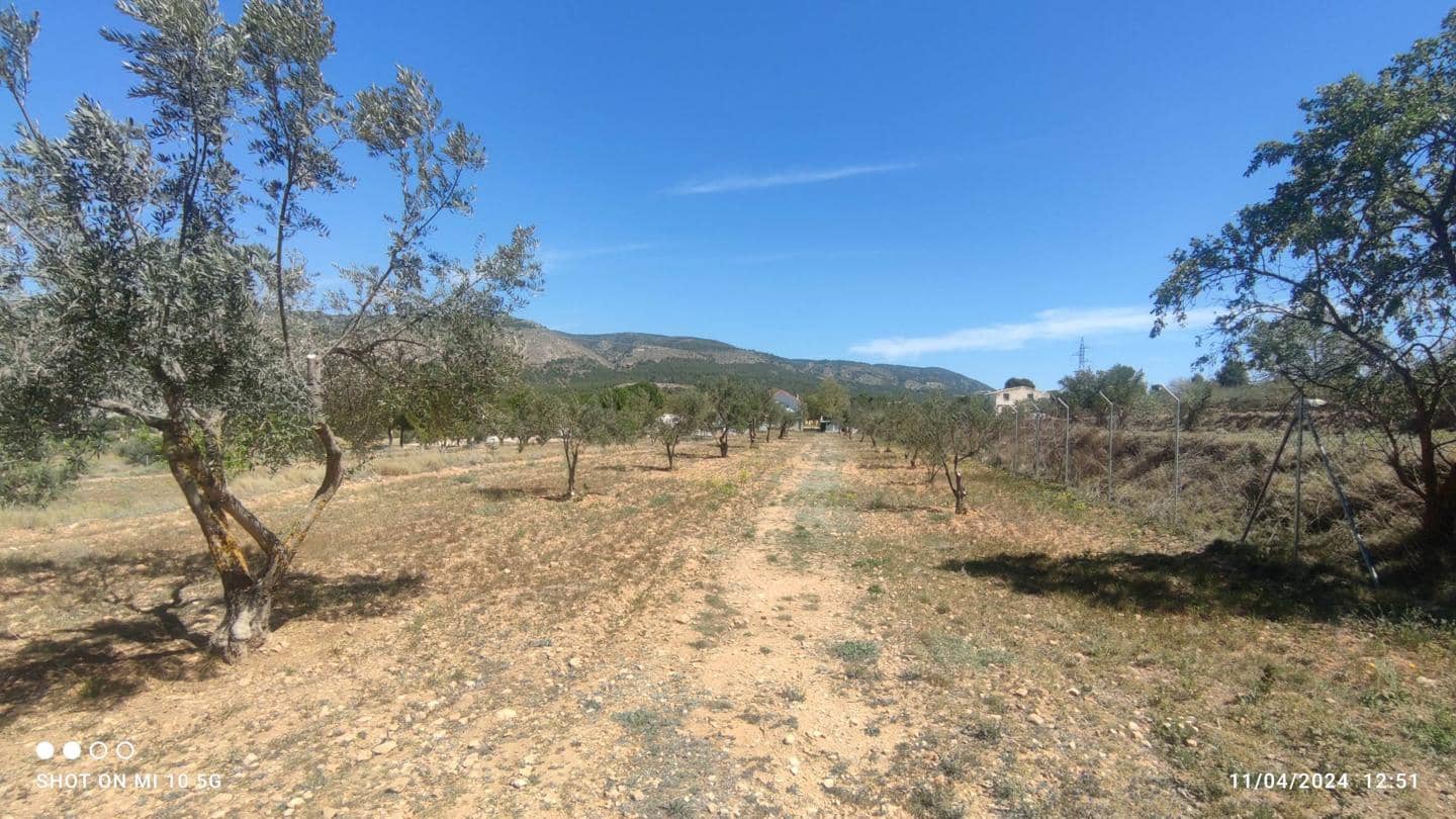 4 bedroom Villa for sale in Ibi with pool garage - € 395,000 (Ref: 9105914)