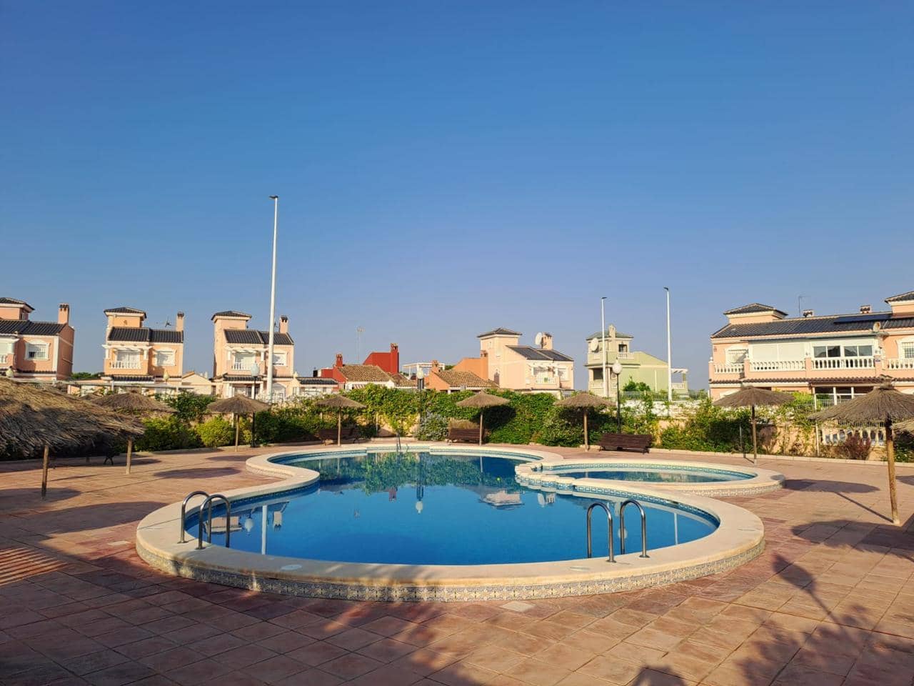 3 soverom Villa til salgs i Gran Alacant med svømmebasseng garasje - € 340 000 (Ref: 9128832)