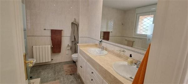 5 soveværelse Villa til salg i Alicante by med swimmingpool garage - € 965.000 (Ref: 9128834)